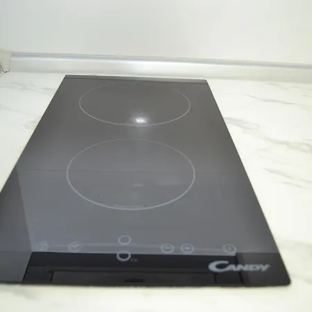 아파트 Listen The Tide -201 A