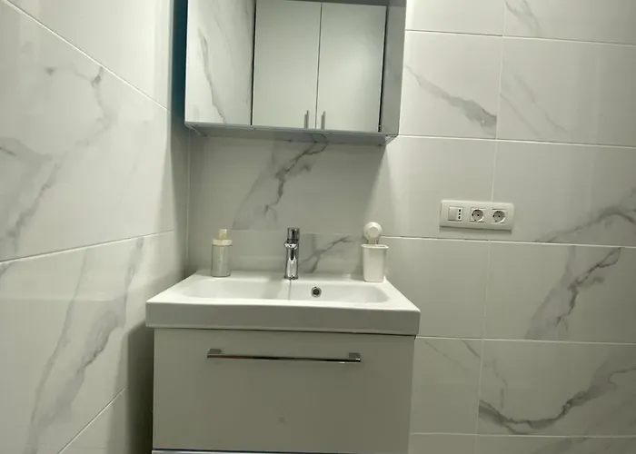 Listen The Tide -201 A *