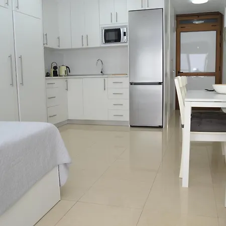 Listen The Tide -201 A * Costa Del Silencio