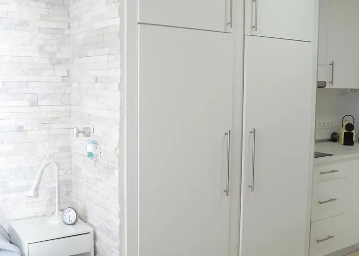 Listen The Tide -201 A Apartment