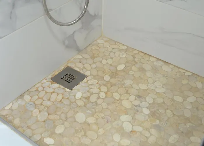 Apartment Listen The Tide -201 A